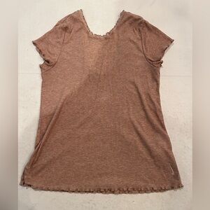 Nike ribbed oatmeal pink Short Sleeve Ruffle Tee. Low back style.